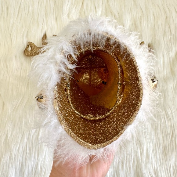 LUXURY DEER TREE TOPPER - Picture 4 of 5